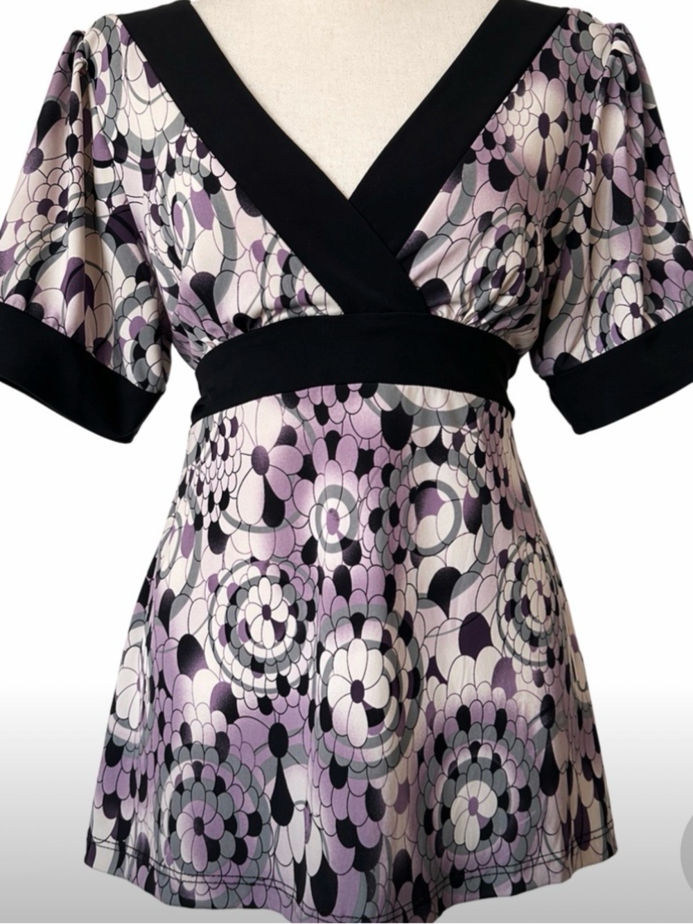 Suzy Shier Purple, Black & White Floral Empire-Waist Tunic